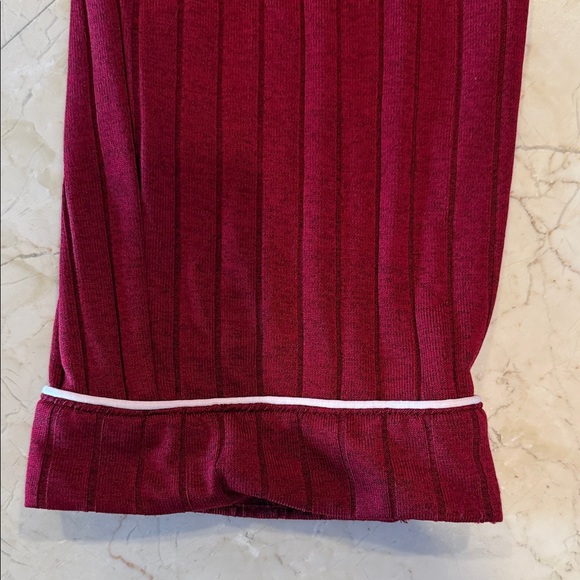 Woman’s Burgundy Pajama Set - Picture 6 of 11